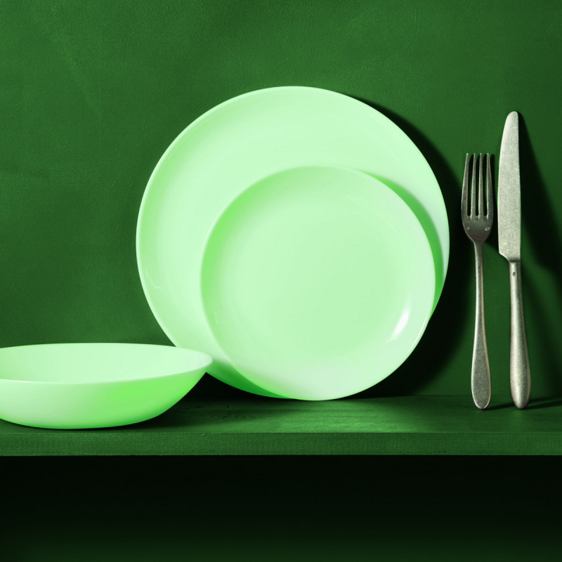 Assiette coupe plate rond vert verre opal Ø 25 cm Diwali Luminarc