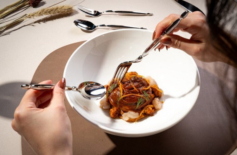 Cuillère à bouillon droit inox 18/10 19,36 cm Aphea Rak